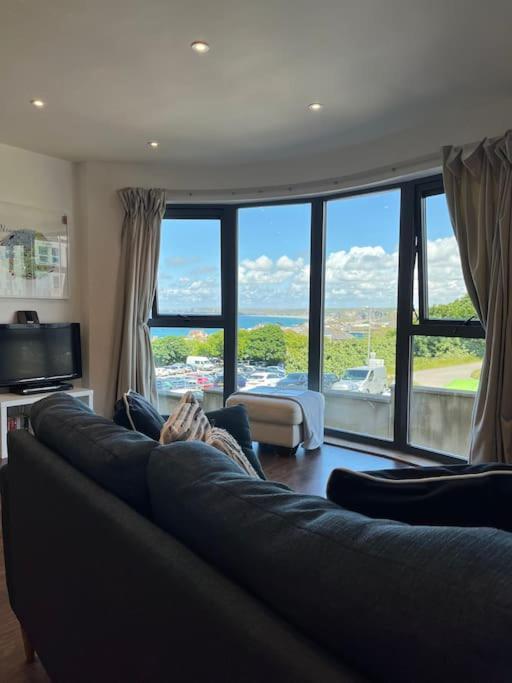 2Bed With Pool & Sea View Apartment New Quay Eksteriør bilde